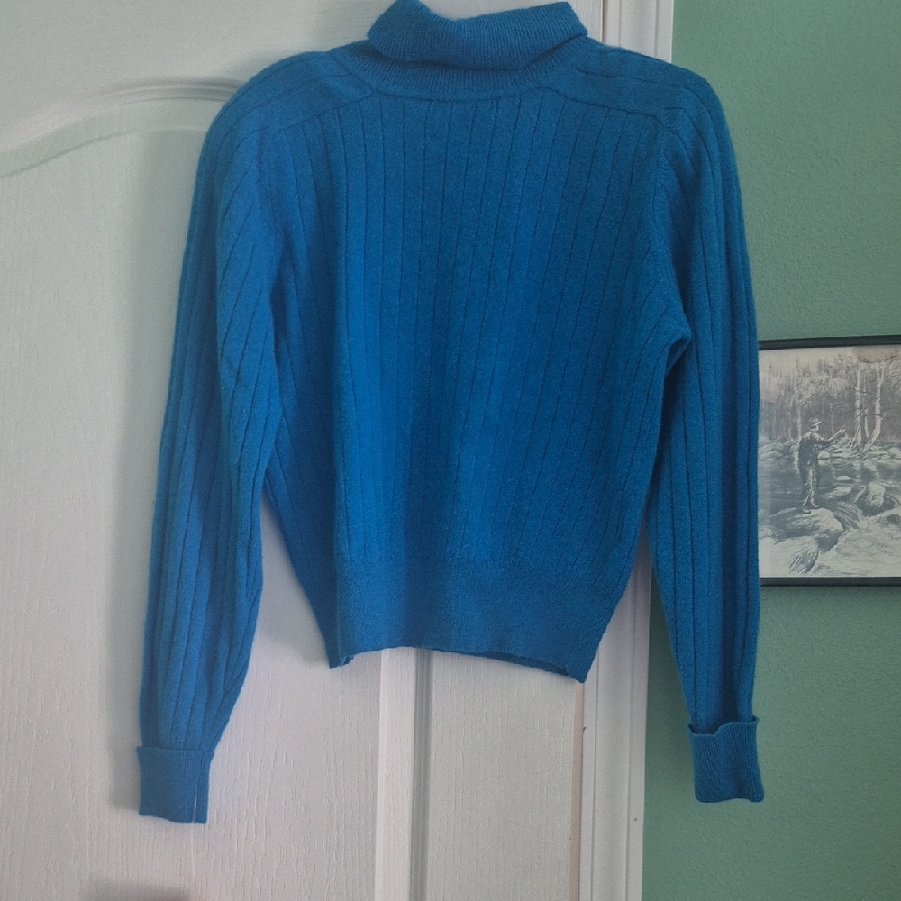 Liz Claiborne Vibrant‎ Blue Turtleneck Sweater